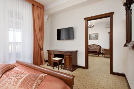 Апартаменты 4-местный 3-комнатный (с кухней)