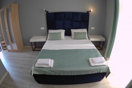 Стандартный 2-местный (2,3 корпус, с балконом)