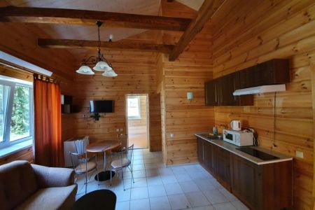 Шале 4-местный с сауной