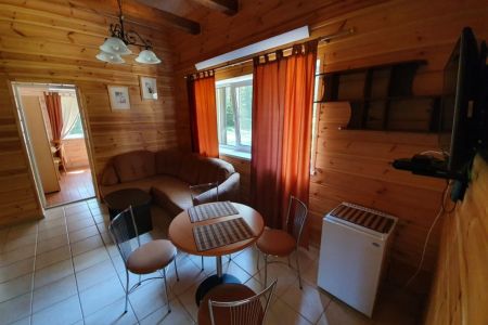 Коттедж 6-местный Морской