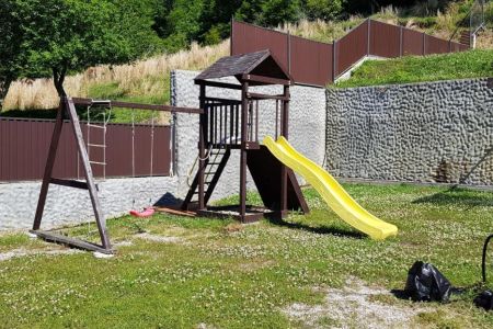 Детская площадка