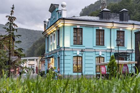 Невский (Русские Сезоны)