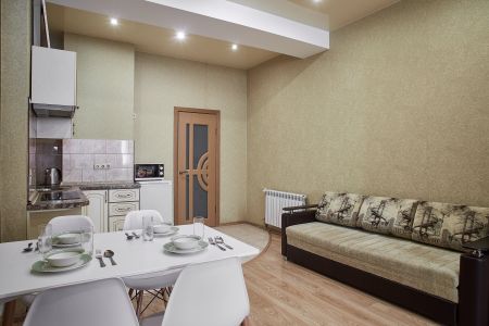 «Sevastopol Rooms Сенявина 5» / «Севастополь на Сенявина 5» апартаменты