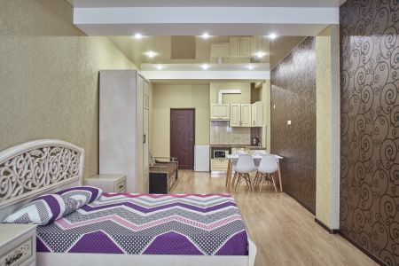 «Sevastopol Rooms Сенявина 5» / «Севастополь на Сенявина 5» апартаменты