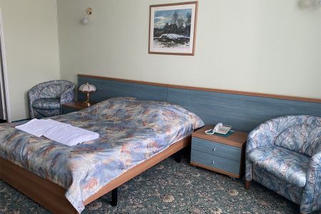 Сюит 2-местный 2-комнатный