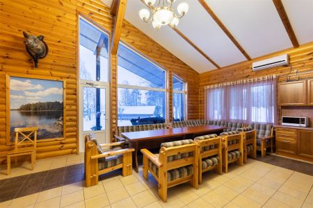 Дом 6-местный (хаусбот Михаил Светлофф)