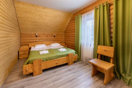 Дом 6-местный (хаусбот Михаил Светлофф)