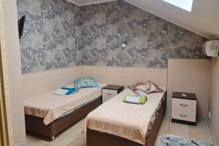 Стандартный 2-местный (без балкона) (2)