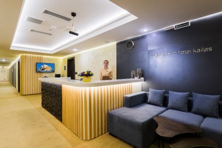 32d3323fe77cef283f1cb9a2ac79a15a