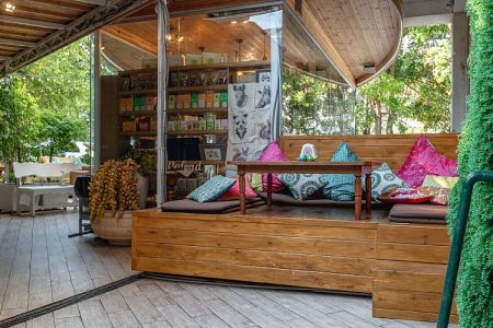 30f5db36c6d66a501fd43e4a38c4cf84