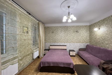 Стандартный 4-местный 1-комнатный (вид на двор, с кухней)