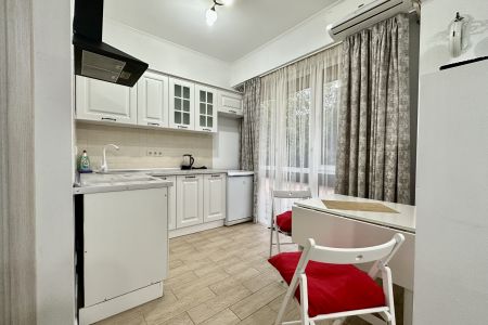 Студио 2-местный (бюджетный, с балконом)