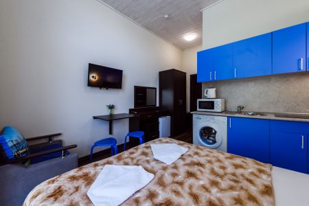 Студио 2-местный (бюджетный, с балконом)