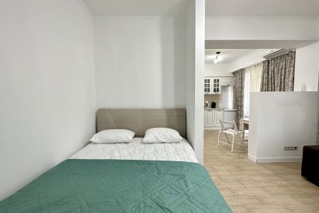 Студио 2-местный (бюджетный, с балконом)