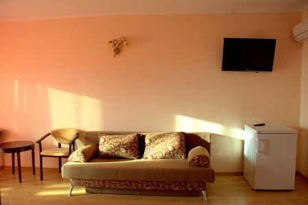 Люкс 4-местный 1-комнатный (2)