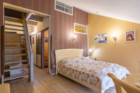 91e9b0bab13b371cb1eebf144bfc1e7c