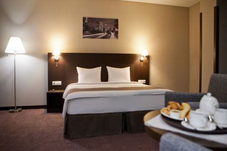 Бизнес твин