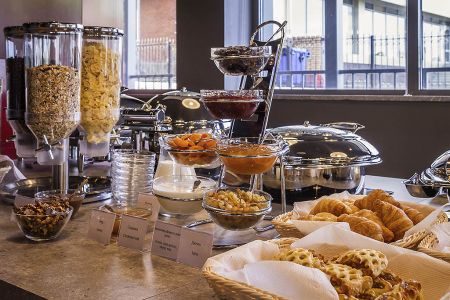 9661_ho_00_p_1024x768