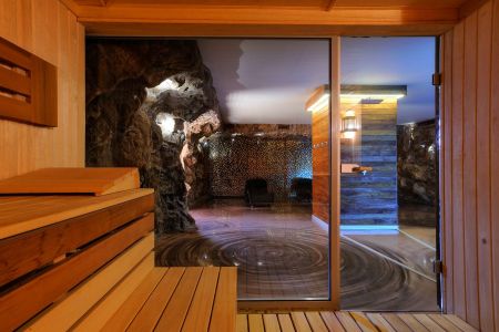 «Adriano» / «Адриано» отель