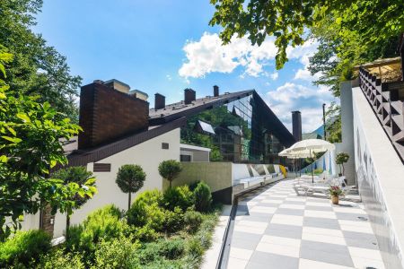 «Adriano» / «Адриано» отель