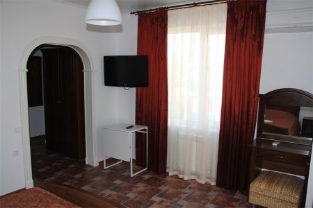 4-местный 1-комнатный