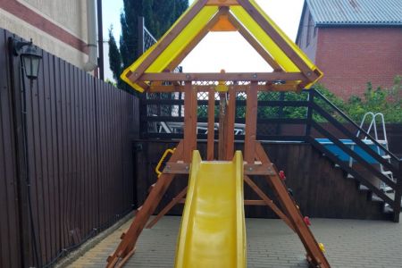 Детская площадка