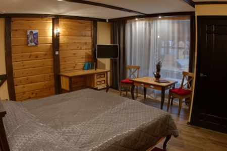 Сюит 2-местный (1 этаж, с террасой)