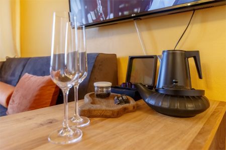 Коттедж 4-местный (с 2 спальнями)