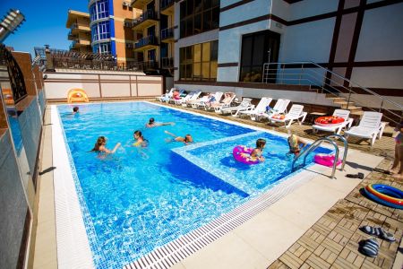 Открытый бассейн