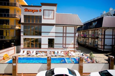 Открытый бассейн