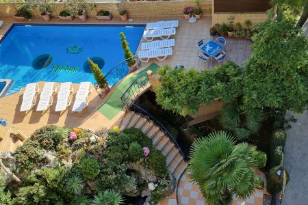 «Корона» отель