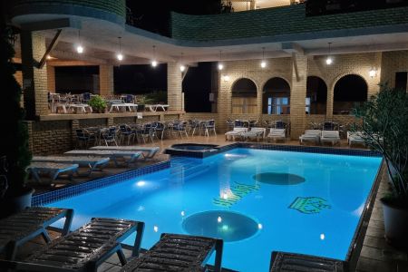 «Корона» отель