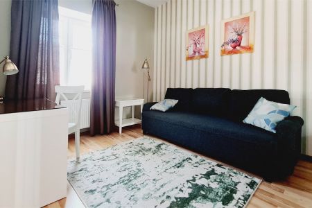 Таунхаус 3-местный (с 1-й спальней, гостиной и кабинетом)