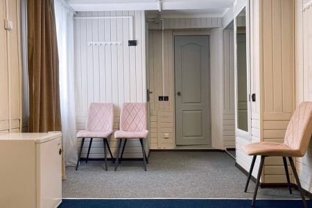 8F548349-9E77-4762-A5E2-0D1CC3011C04