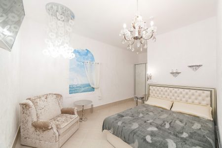 Вход с улицы