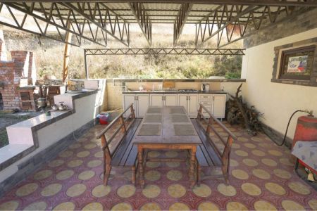 Верхний дом