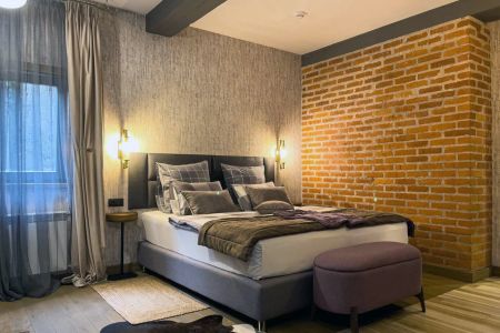 Тент Хаус, территория