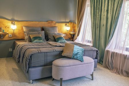 Тент Хаус, территория