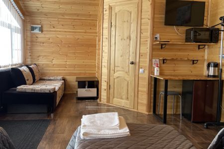 Вилла 8-местная 2-этажная №1