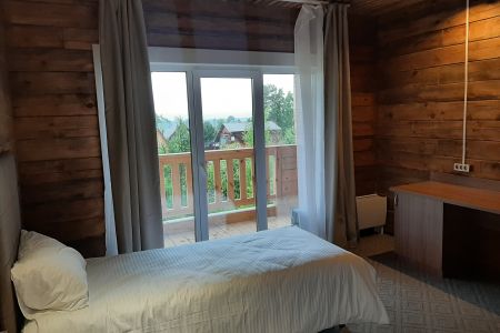 База отдыха Горячинск из дерева