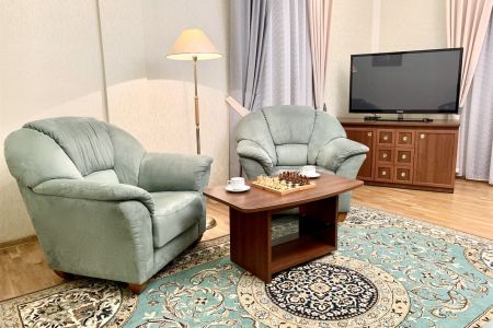 Люкс 2-местный (DBL с балконом)