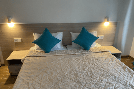 Апартаменты 4-местные 2-комнатные (вид на сад)