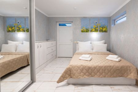 Номер 4-местный