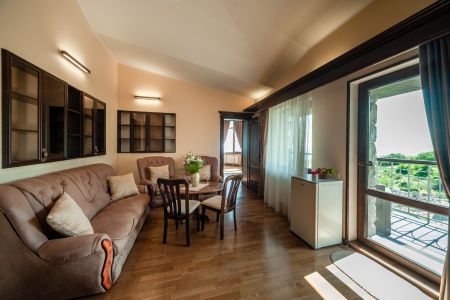 «Замок» гостевой дом