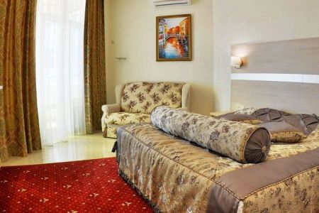 Люкс 3-местный 2-комнатный (с террасой)