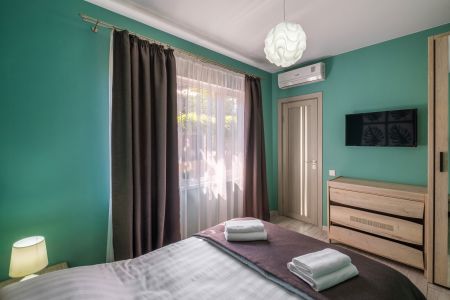 Апартаменты 4-местные 2-комнатные с террасой №8