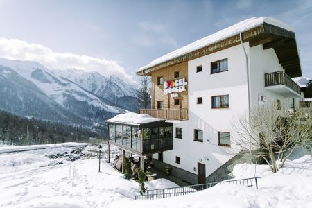 Boogel Woogel Bar&Hotel