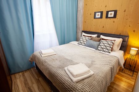 Апартаменты 6-местные (ул. Эстонская, д. 37/9, 044)