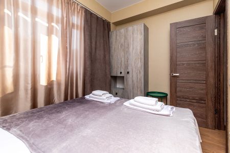 Апартаменты 8-местные (ул. Эстонская, д. 37/9, 046)