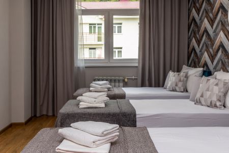 Апартаменты 6-местные (ул. Эстонская, д. 37/9, 044)